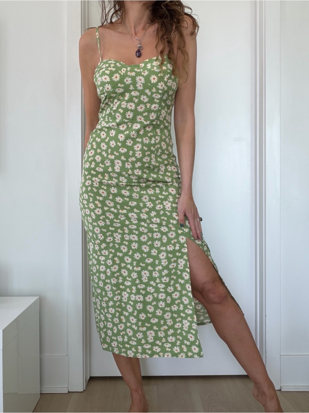 New condition sexy pretty green floral spaghetti strap body con summer dress